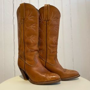 Frye Heeled Western Boots - size 7.5